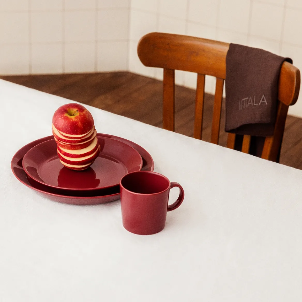 Mugg 0,3 L körsbär<IITTALA Online