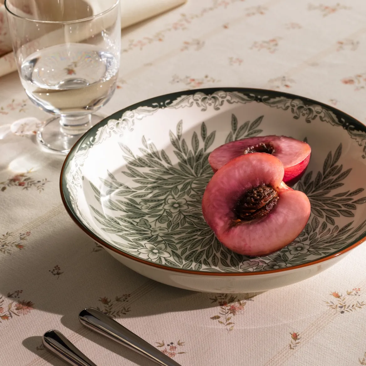 Plate deep 22cm grön<IITTALA Sale